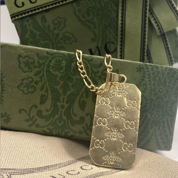 Gucci Gold Dog Tag Necklace - Picture 1 of 5